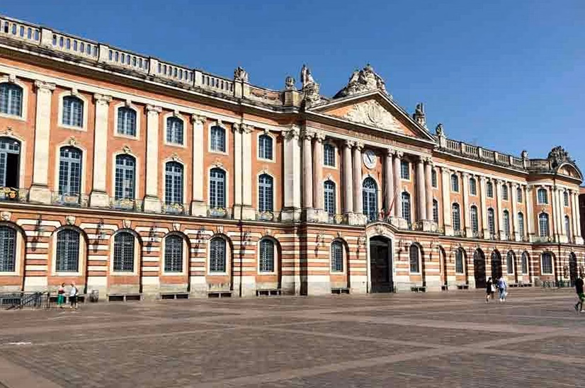 Guide ESAV : histoire, statut public et identité académique à Toulouse